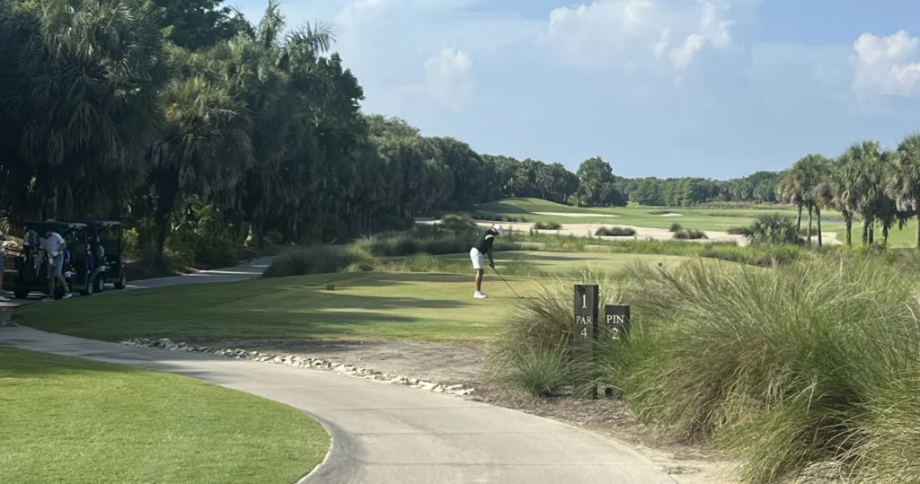 picture of 1st hole tee box at Miromar Lakes Golf Club